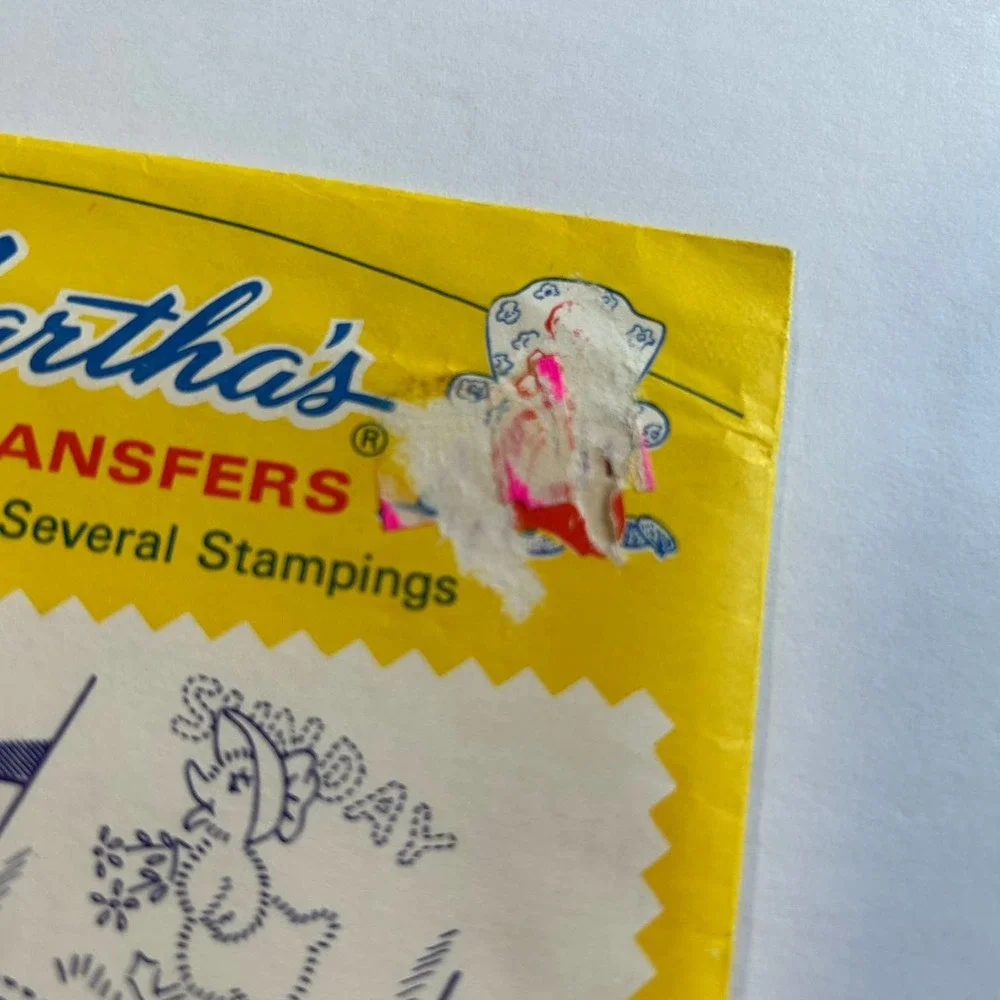 Vintage Aunt Martha's Hot Iron Transfers #3400 Dottie The Duck‎